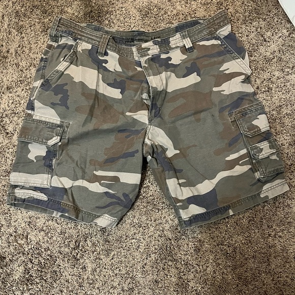 RedHead Shorts Mens Camo Cargo Shorts Redhead Poshmark